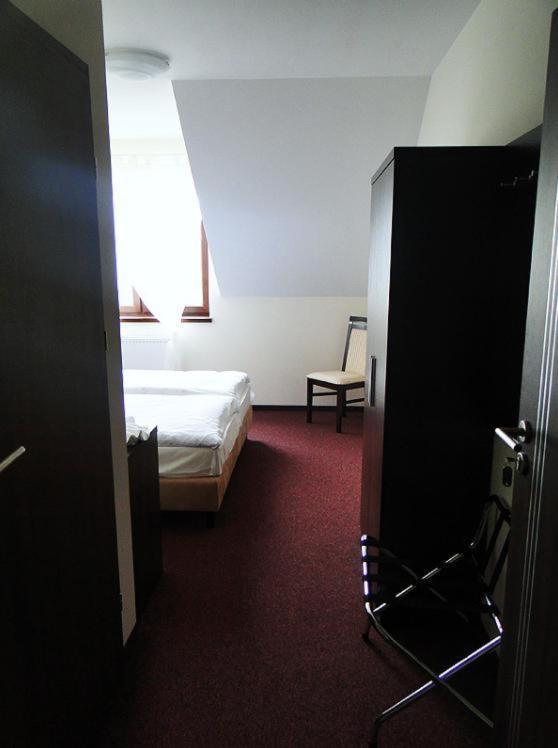 Hotel Cynamon Tokarnia  Exteriör bild